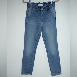 Ashley Mason Paper Bag High Rise Waist Jeans Raw Hem. Stretch. Size 3.